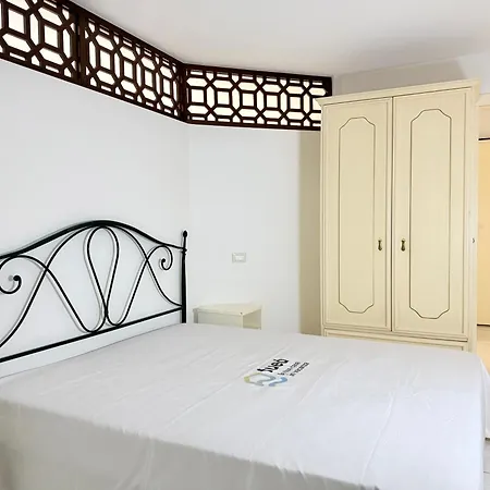 Se214 - Senigallia, Comodo Bilocale Vicino Al Centro Con Corte Esclusiva *