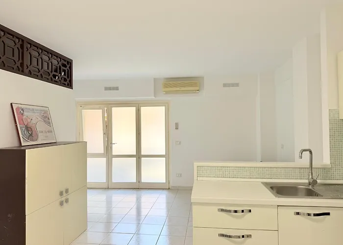 Se214 - Senigallia, Comodo Bilocale Vicino Al Centro Con Corte Esclusiva سينِغاليا